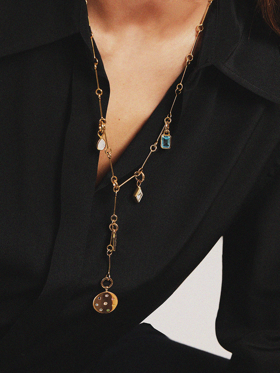 Gold Sinature Link Lariat Chain