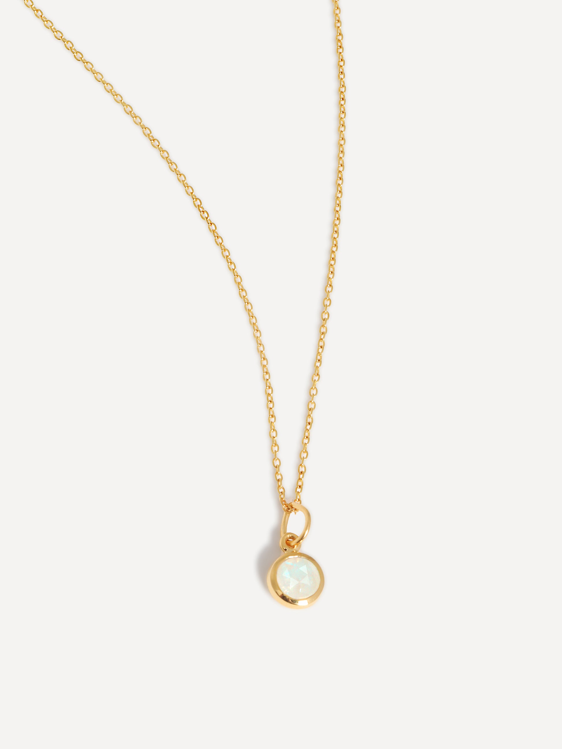 Collana con ciondolo in pietra preziosa e pietra di luna in vermeil oro 18k di ottobre