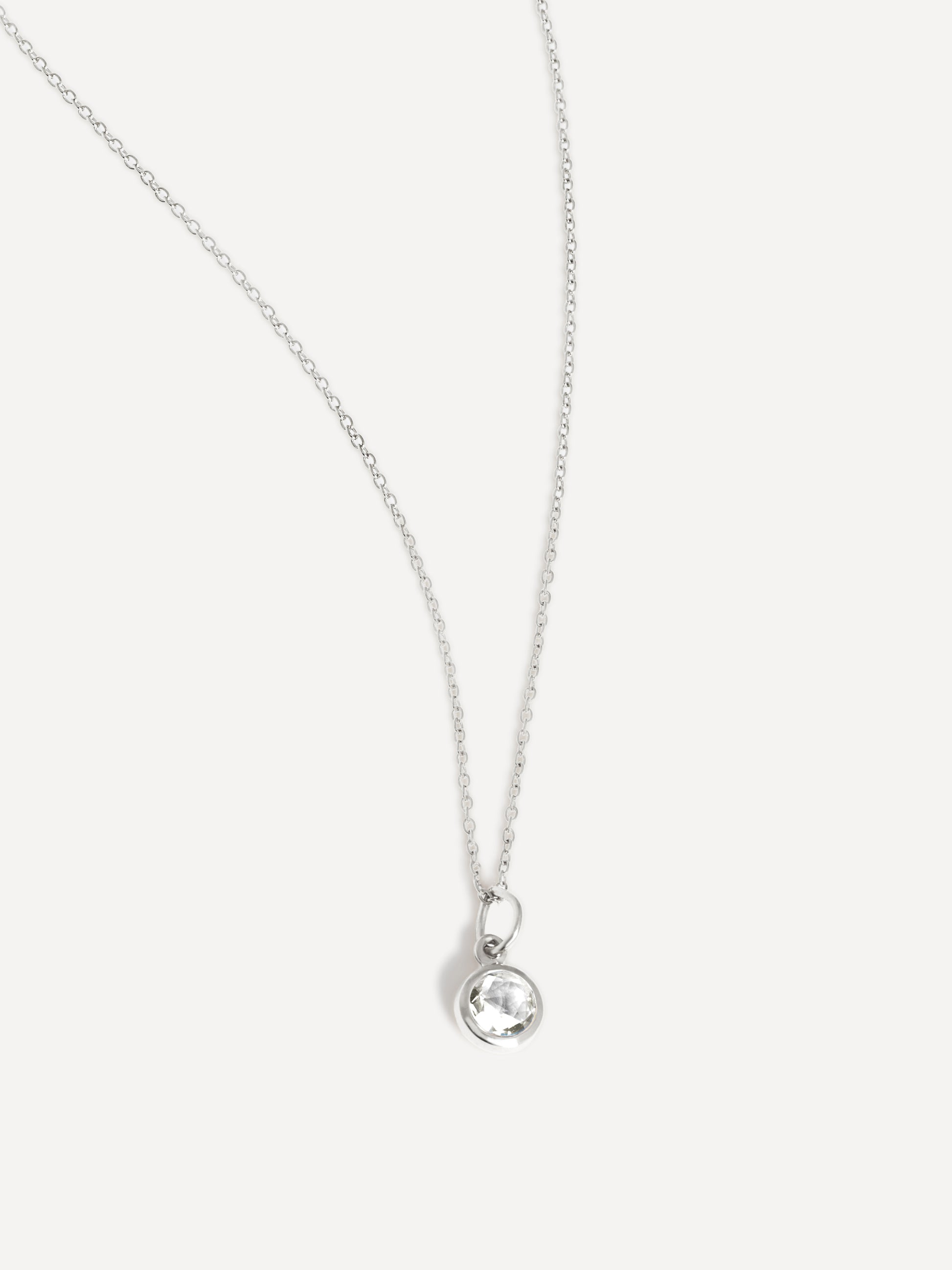 Colar com pendente em prata esterlina com pedra preciosa do mês de abril