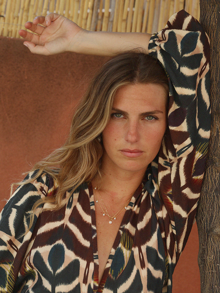 Gold Single Pearl Pendant Necklace